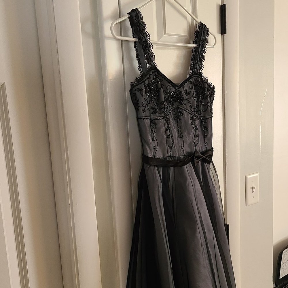Gray and Black Cocktail Dress Size 3/4